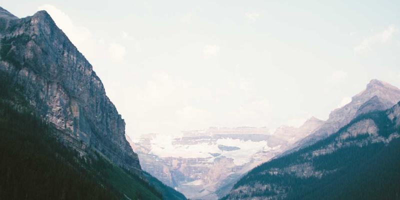 新手司机第一辆车怎么选？轿车VS SUV，新车VS二手车，一篇帮你理清思路的购车指南